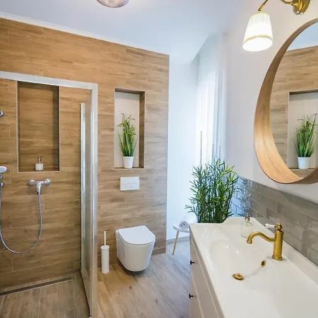 Csenge 2. Apartment