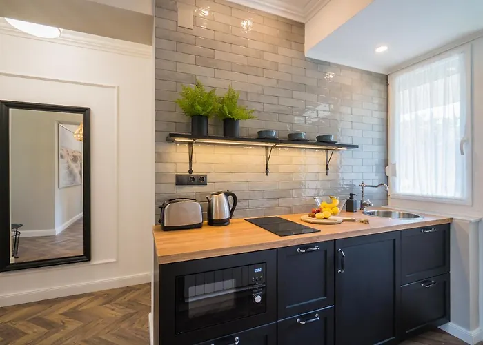 Csenge 2. アパート シオーフォク